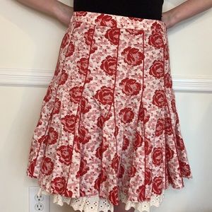 Viola Red and White Roses Knee Length Skirt